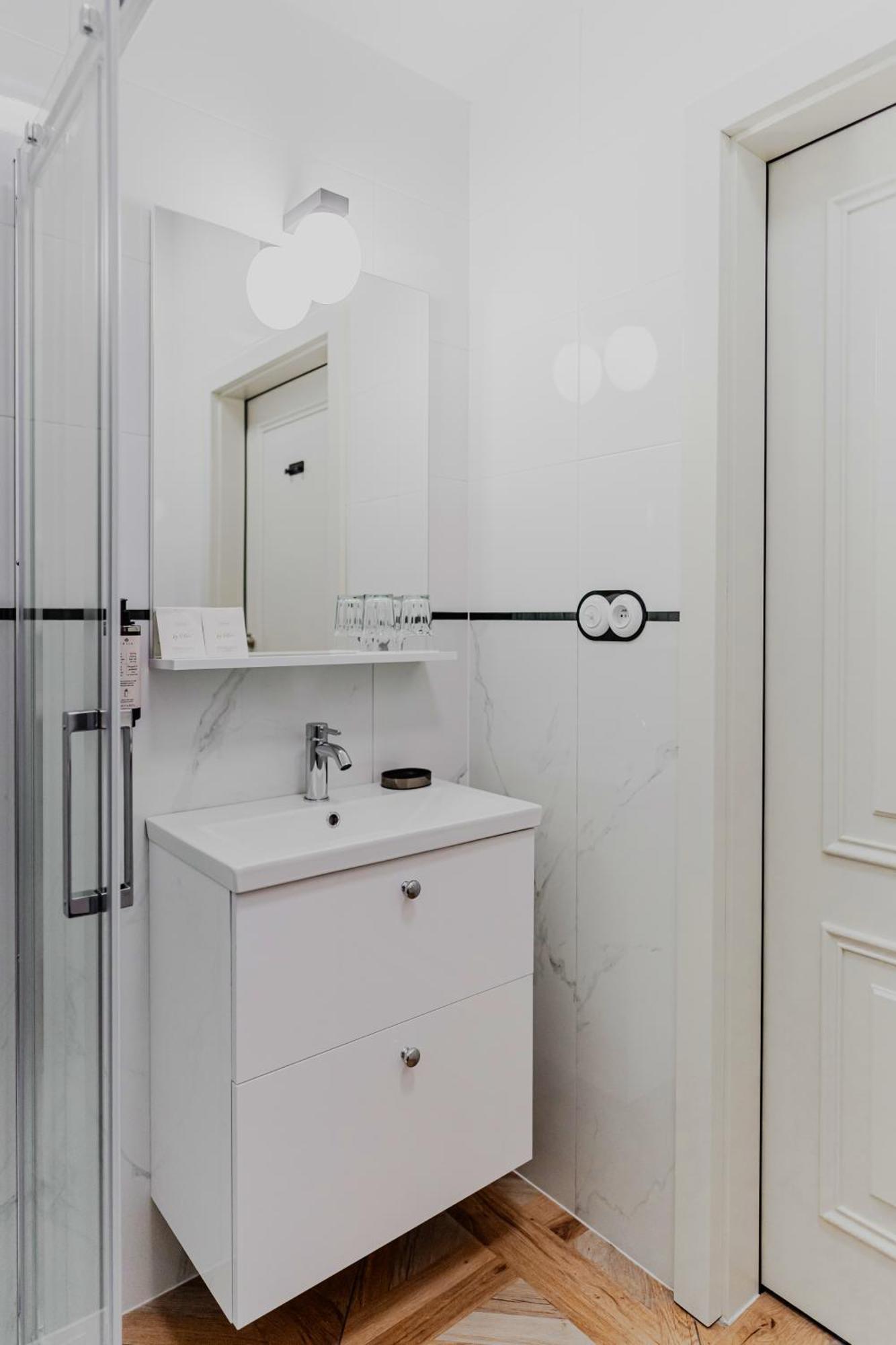 N33 Premium Apartments Old Town Krakow - Destigo Hotels Room photo